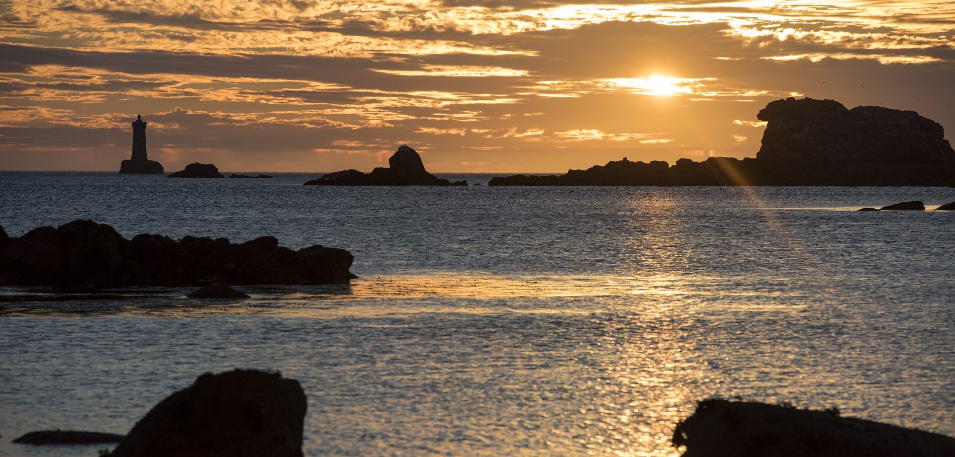 Finistère. Voici l'histoire du phare de Kermorvan, le phare à terre le plus  à l'Ouest de France